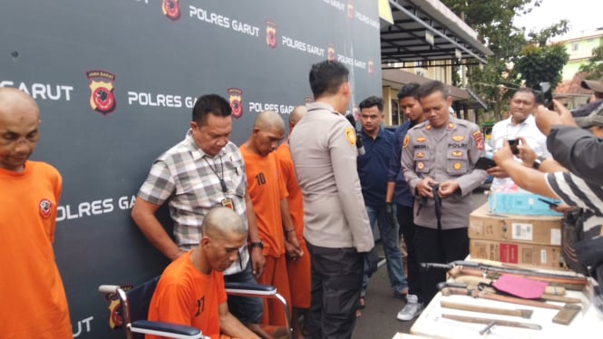 Tersangka komplotan pencuri hewan ternak diamankan Poolres Garut, Jawa Barat