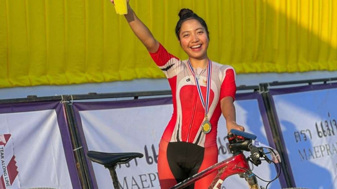 Atlet balap sepeda Indonesia Sayu Bella
