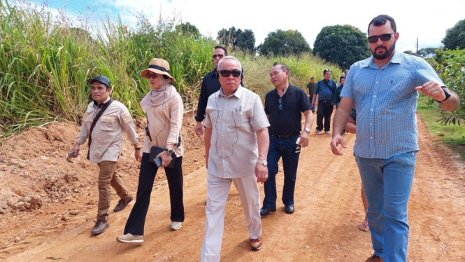 Gubernur Isran Noor dan rombongan mengunjungi Hutan Amazon 