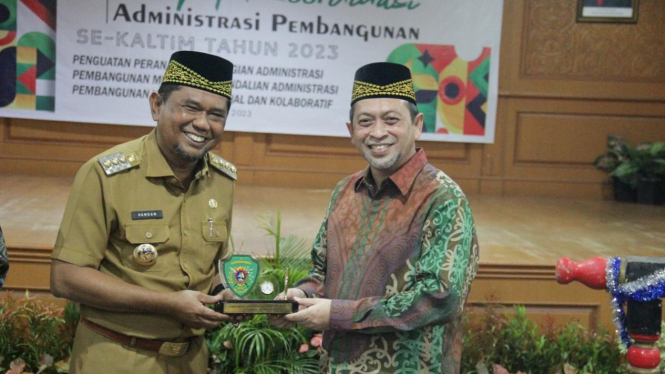 Wagub Kaltim, H Hadi Mulyadi membuka Rapat Koordinasi Administrasi Pembangunan