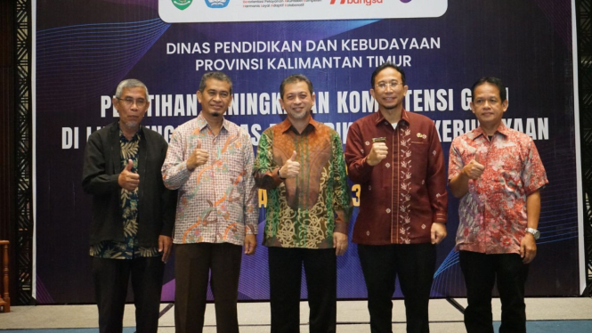 Wakil Gubernur Kaltim, H Hadi Mulyadi membuka Pelatihan Kompetensi Guru