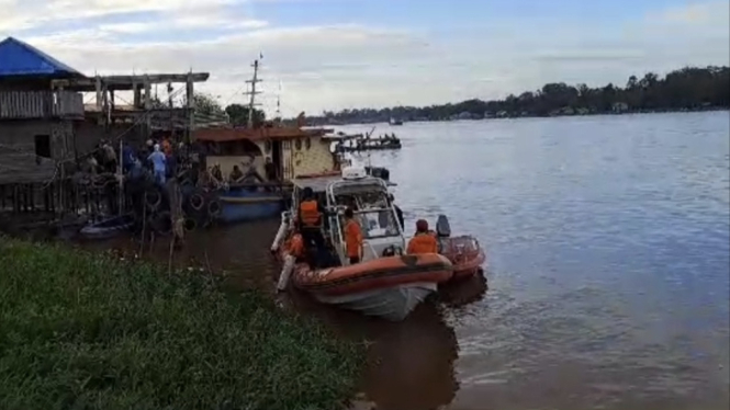 Tim Gabungan menyisir lokasi kejadian hilangnya Plt Ketua Golkar Kubu Raya