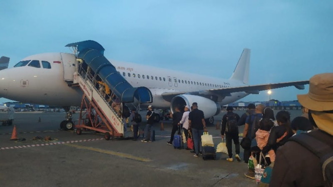 Penumpang pesawat Jakarta tujuan Lombok. (ilustrasi)