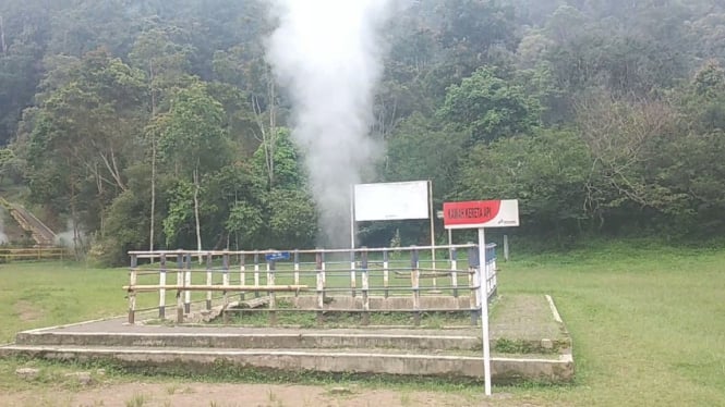 Kawah kereta api di Kamojang.
