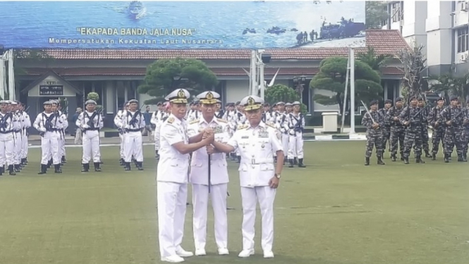 Pangkoarmada RI Lantik Laksda TNI Rachmad Jayadi Jadi Panglima Koarmada III