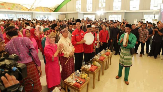 Bacapres PDIP Ganjar Pranowo mengunjungi Palembang