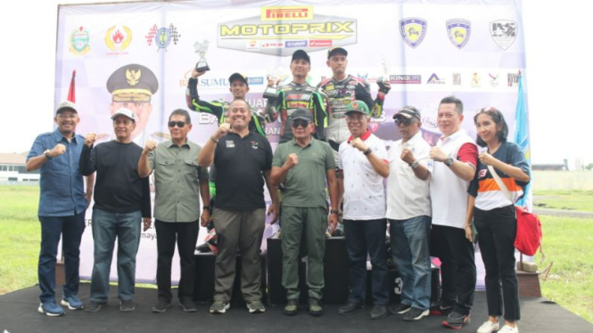 Gubernur Sumut, Edy Rahmayadi menyaksikan Motoprix 2023.