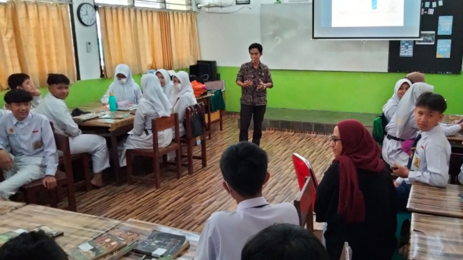 Pelatihan guru Professional Development Program (PDP) garapan Putera Sampoerna Foundation (PSF)