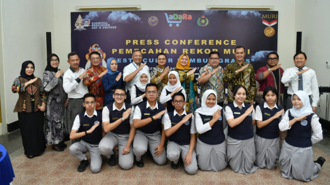 SMA Pradita Dirgantara Bakal Gelar Pesta Cukur Rambut Spektakuler di Solo