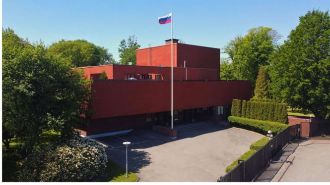 Kantor konsulat Swedia di Rusia