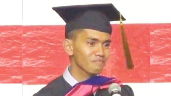 Ahmad Munjizun (32) pria asal Lombok yang raih gelar Doktor di AS
