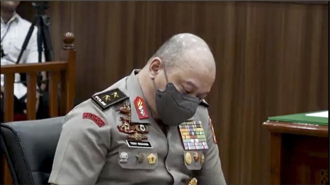 Sidang Kode Etik Teddy Minahasa