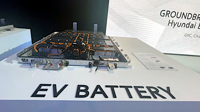 VIVA Otomotif: Baterai untuk mobil listrik buatan Hyundai Energy Indonesia