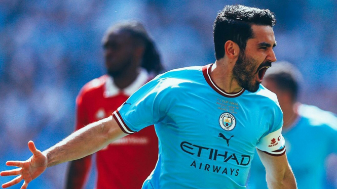 Selebrasi Ilkay Guendogan usai bobol gawang Manchester United