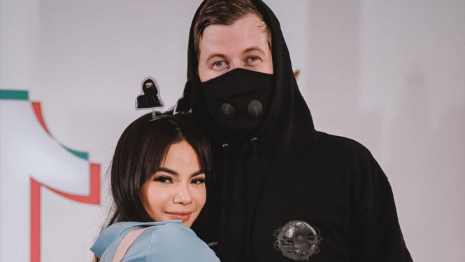 Alan Walker dan Dinar Candy