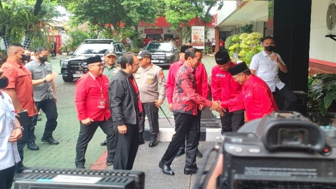 Presiden RI Jokowi hadir di Rakernas PDIP, Lenteng Agung.