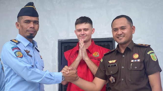Bule Australia Dibebaskan Usai Aniaya Warga di Aceh