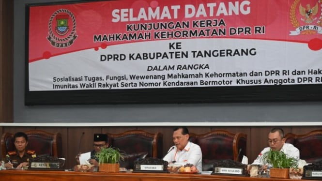 Ketua Mahkamah Kehormatan Dewan (MKD) DPR RI, Adang Daradjatun