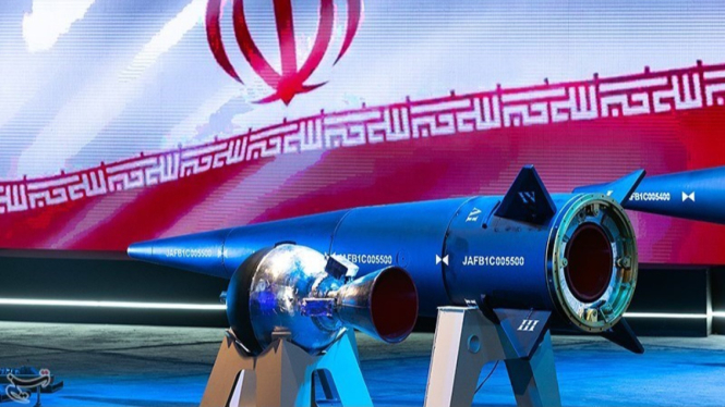 VIVA Militer: Rudal hipersonik jarak jauh Fattah militer Iran