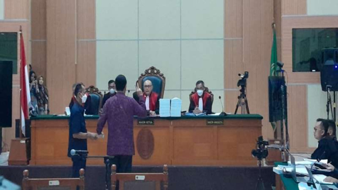 Menko Marves Luhut Binsar Pandjaitan jadi saksi sidang di PN Jaktim