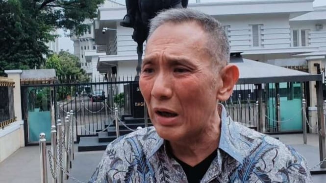 Pengusaha Jusuf Hamka di Kantor Kemenko Polhukam, Jakarta