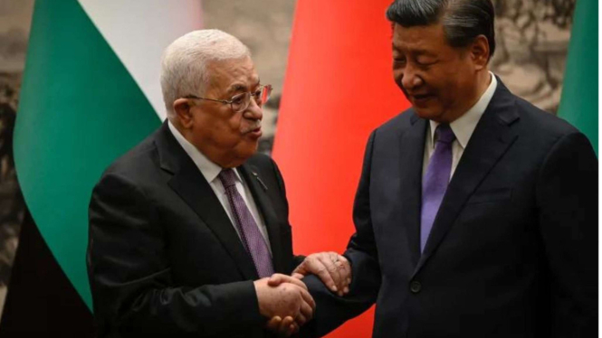 Presiden Palestina Abbas dengan Presiden China Xi Jinping