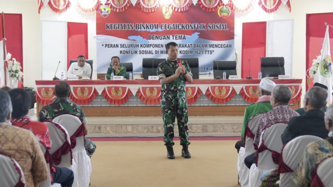 VIVA Militer: Staf Intelijen Angkatan Darat Kolonel Inf Junaidi M.