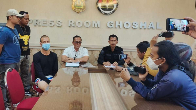 WNA AS amankan karena kasus menghadang dan merusak mobil dinas Polri di Bali