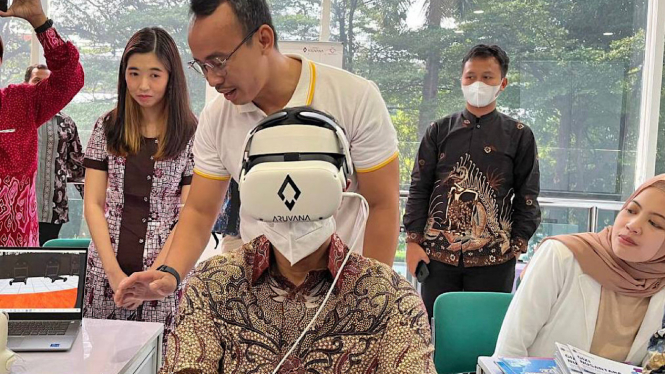 Aruvana punya teknologi rehabilitasi stroke berbasis virtual reality (VR).