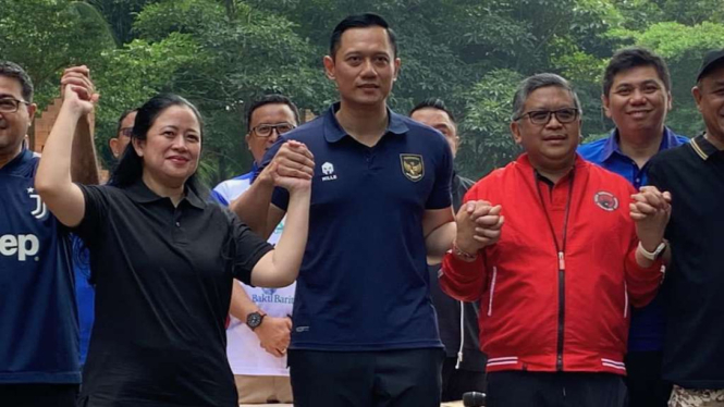 DPP PDI Perjuangan Puan Maharani bertemu dengan Ketua Umum Partai Demokrat Agus Harimurti Yudhoyono (AHY) di Plataran Hutan Kota Gelora Bung Karno, Jakarta Pusat, Minggu, 18 Juni 2023.