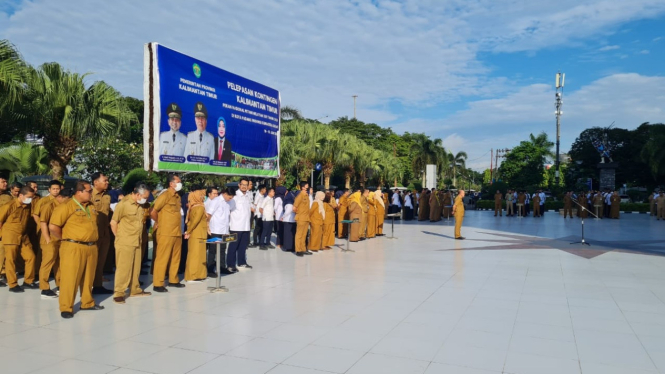 Upacara rutin setiap Senin pagi di lingkungan Setdaprov Kaltim