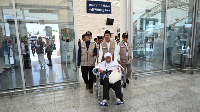 Ketua Komisi VIII DPR Ashabul Kahfi usul jemaah haji mendarat di Jeddah