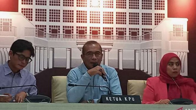 Ketua KPU RI Hasyim Asy'ari dalam konferensi pers di kantor KPU RI, Jakarta, Kamis, 22 Juni 2023.
