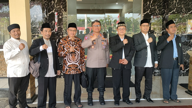 Tim Investigasi MUI Datangi Polres Indramayu, jawa Barat