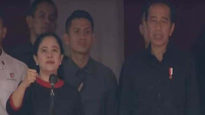 Ketua DPP PDIP Puan Maharani dan Presiden RI Jokowi di GBK.