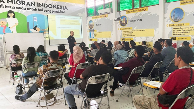 Bea Cukai berikan sosialisasi kepada calon Pekerja Migran Indonesia