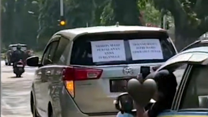 VIVA Otomotif: Mobil Kijang Innova viral di media sosial.