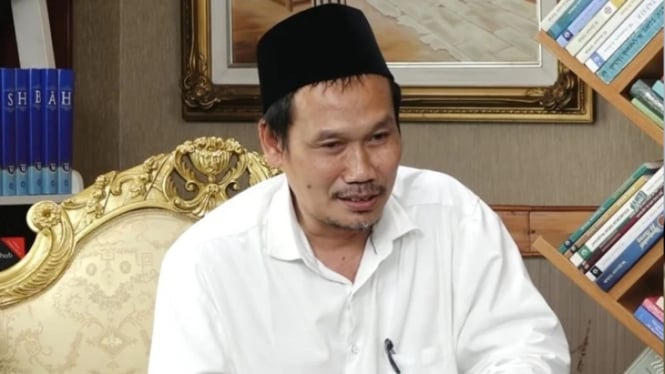 KH Bahauddin Nursalim atau Gus Baha