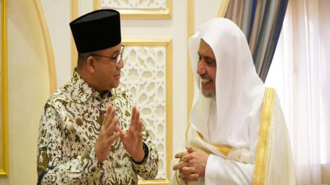 Anies Baswedan bertemu Sekjen Liga Muslim Dunia Muhammad bin Abdul Karim Issa.