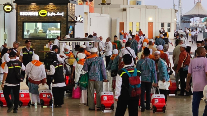 Jemaah haji pulang ke Tanah Air dari Bandara King Abdul Aziz, Jeddah (3/7/2023)