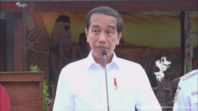 Presiden Jokowi resmikan Terminal Bandara Ewer