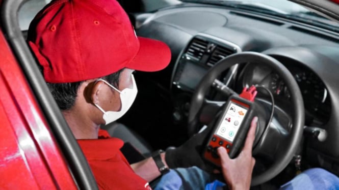 VIVA Otomotif: Ilustrasi pengecekan mobil bekas