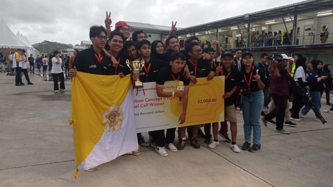 UGM juara kategori Hidrogen tipe Urban Concept di Shell Eco Marathon 2023