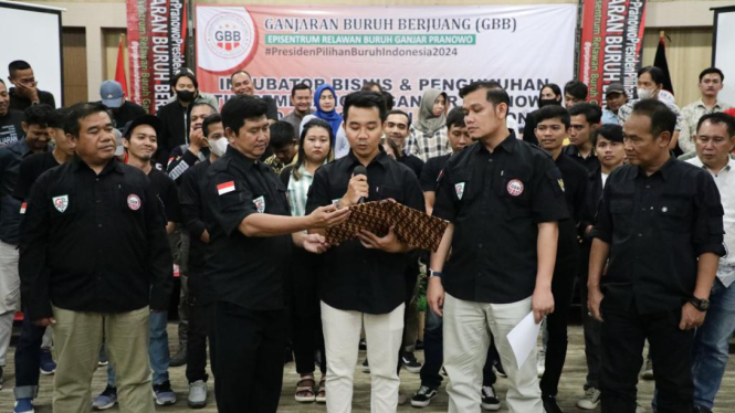 Buruh di Cirebon Kukuhkan Tim Pemenangan Ganjar di 50 Perusahaan