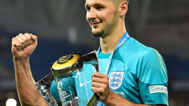 Kiper Timnas Inggris James Trafford juara EURO U-21 2023