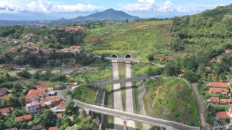 Ada Retakan Sepanjang 80 Meter Sedalam 2 Meter di Tol Cisumdawu, Pengelola Lakukan Ini