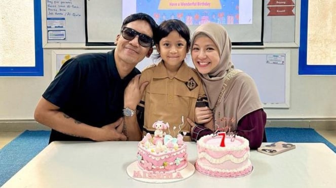 DESTA Dan Natasha Rizky Rayakan Ulang Tahun Putri Mereka, Miskha