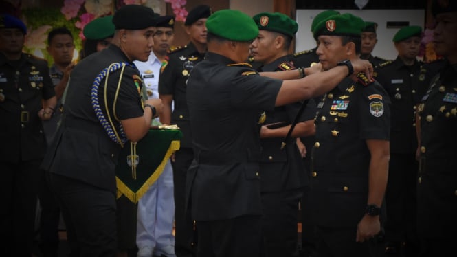 VIVA Militer: Serah terima 4 pejabat Kodam Jaya.