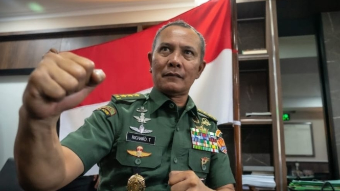 VIVA Militer: Letnan Jenderal TNI Richard Tampubolon 