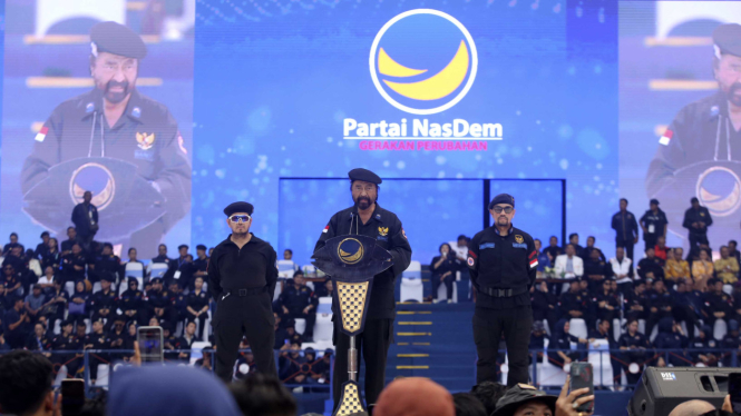 Surya Paloh saat Acara Apel Siaga Perubahan Partai NasDem di GBK